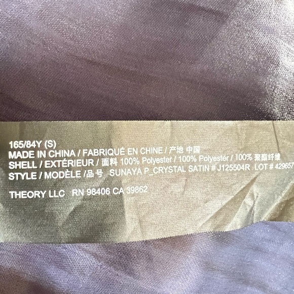 Elegant Dark Blue Button-Up Shirt - Picture 6 of 6